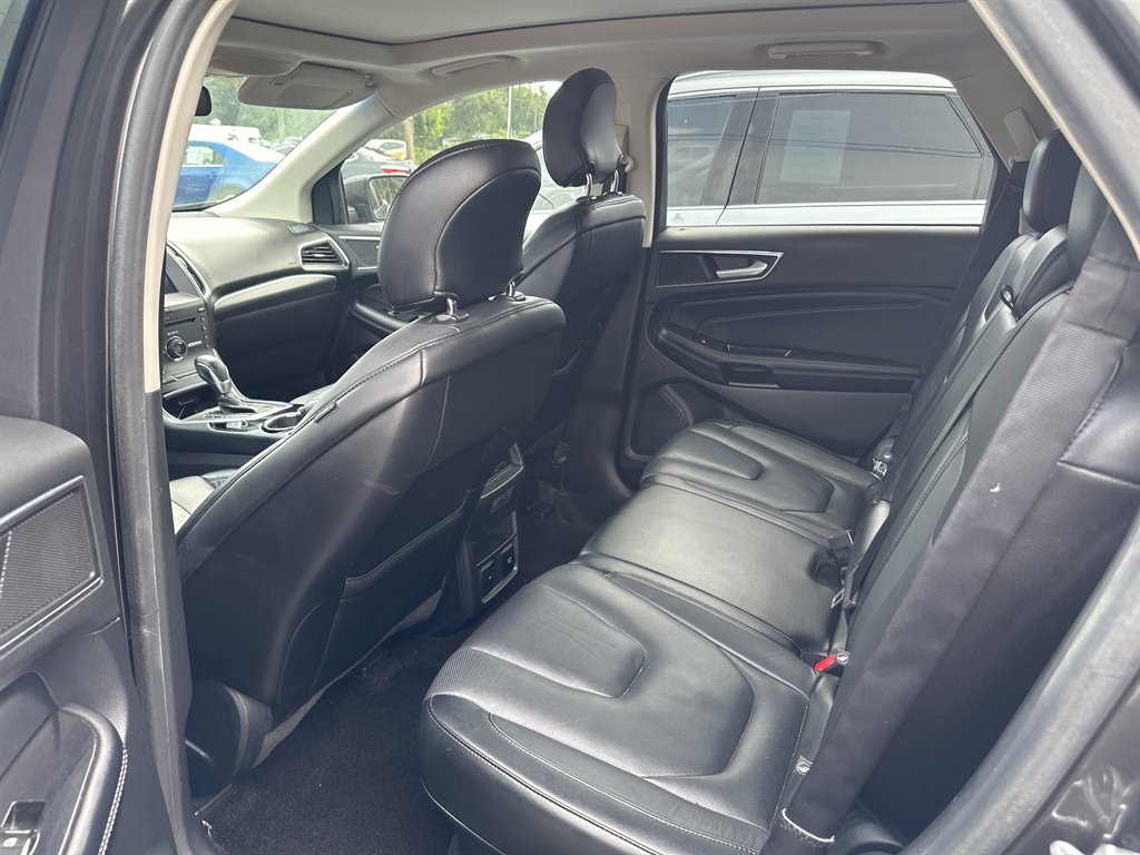 2016 Ford Edge - $13,995