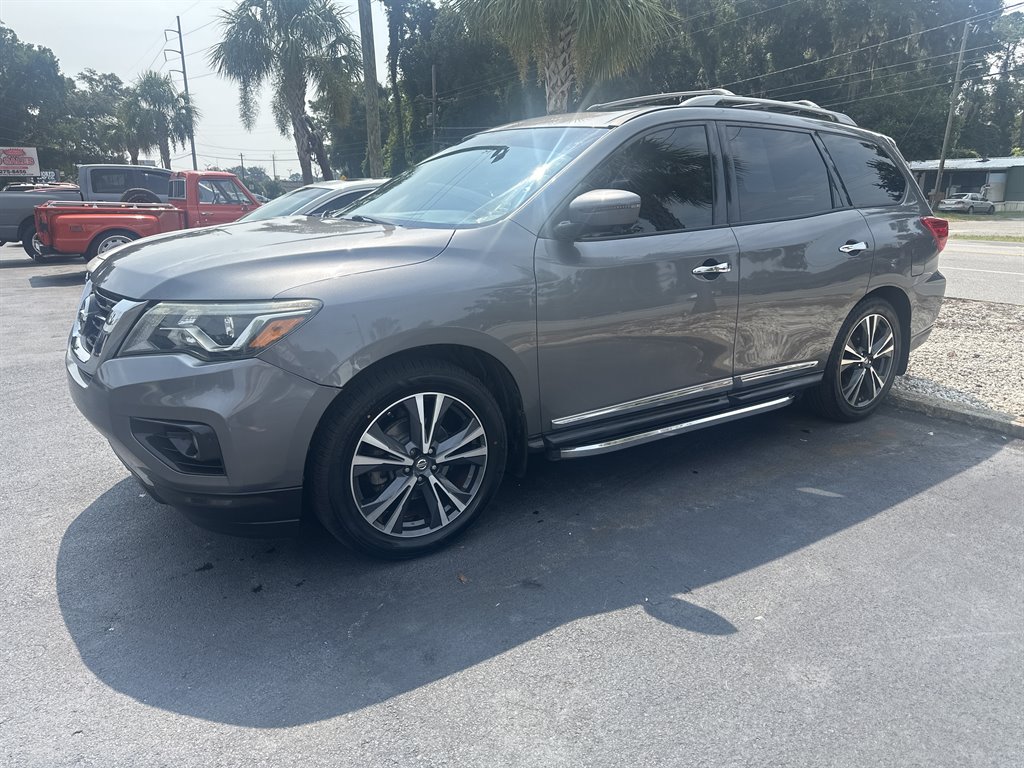 2018 Nissan Pathfinder - $13,995