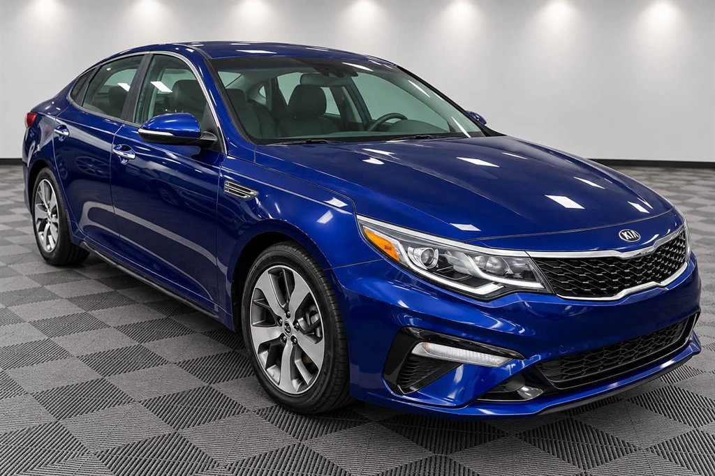2020 Kia Optima - $13,995