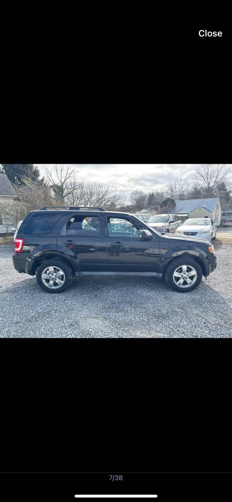 2011 Ford Escape - $5,995