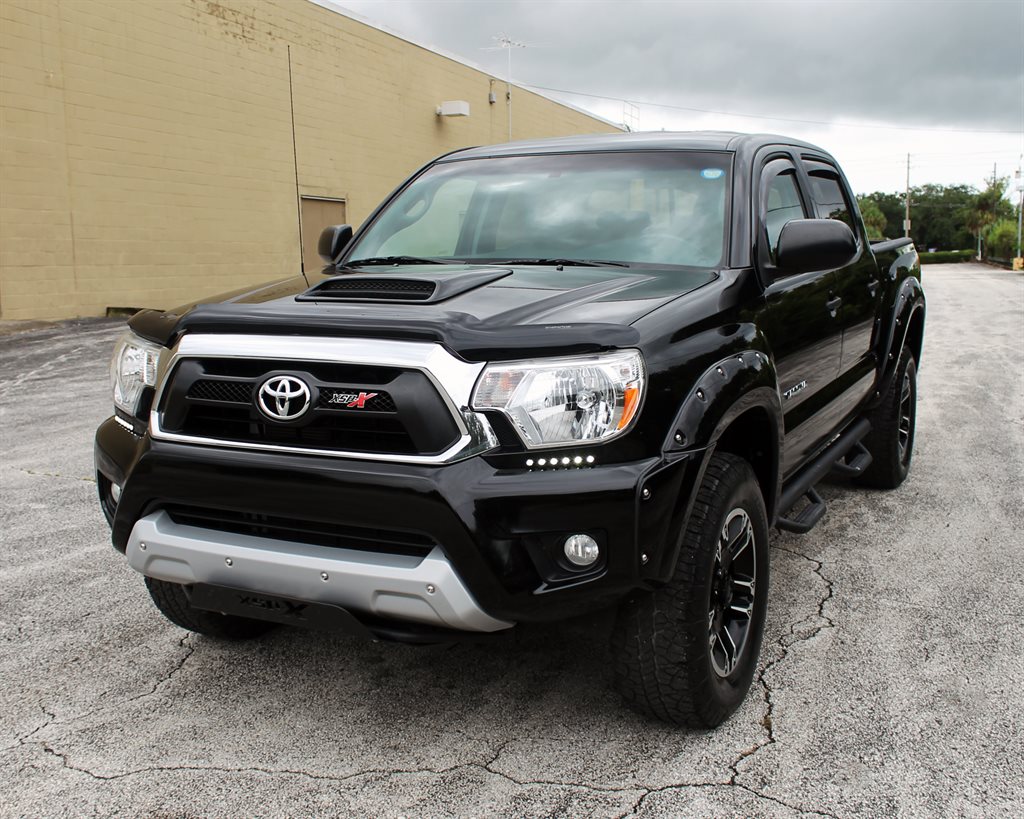 2015 Toyota Tacoma PreRunner Double Cab V6 RWD - wide 9