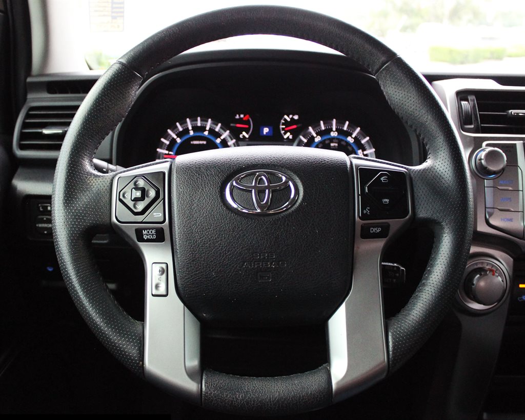2015 Toyota 4Runner SR5 Premium photo