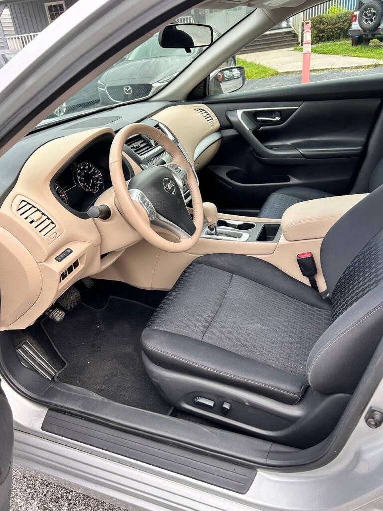 2016 Nissan Altima photo