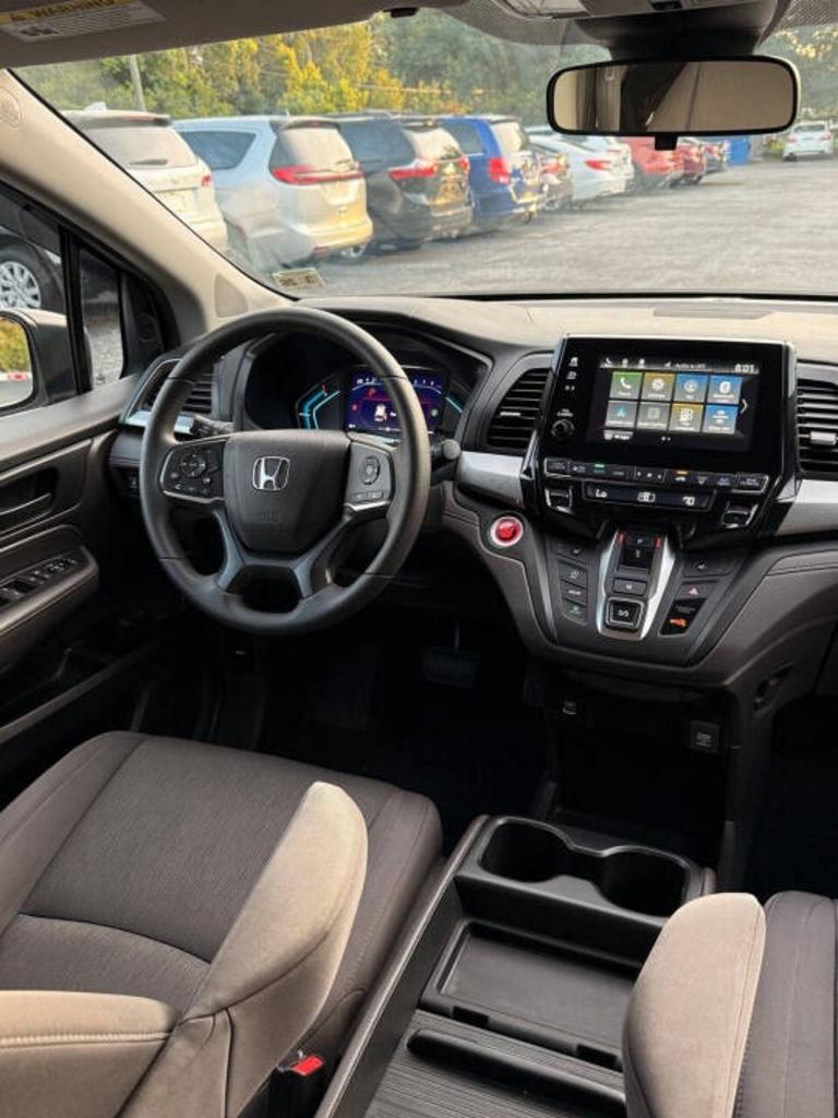 2021 Honda Odyssey - $26,800