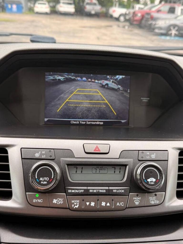 2014 Honda Odyssey - $19,900
