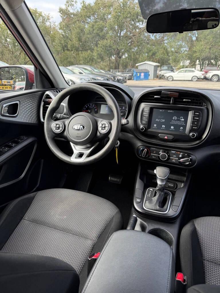 2021 Kia Soul - $17,000