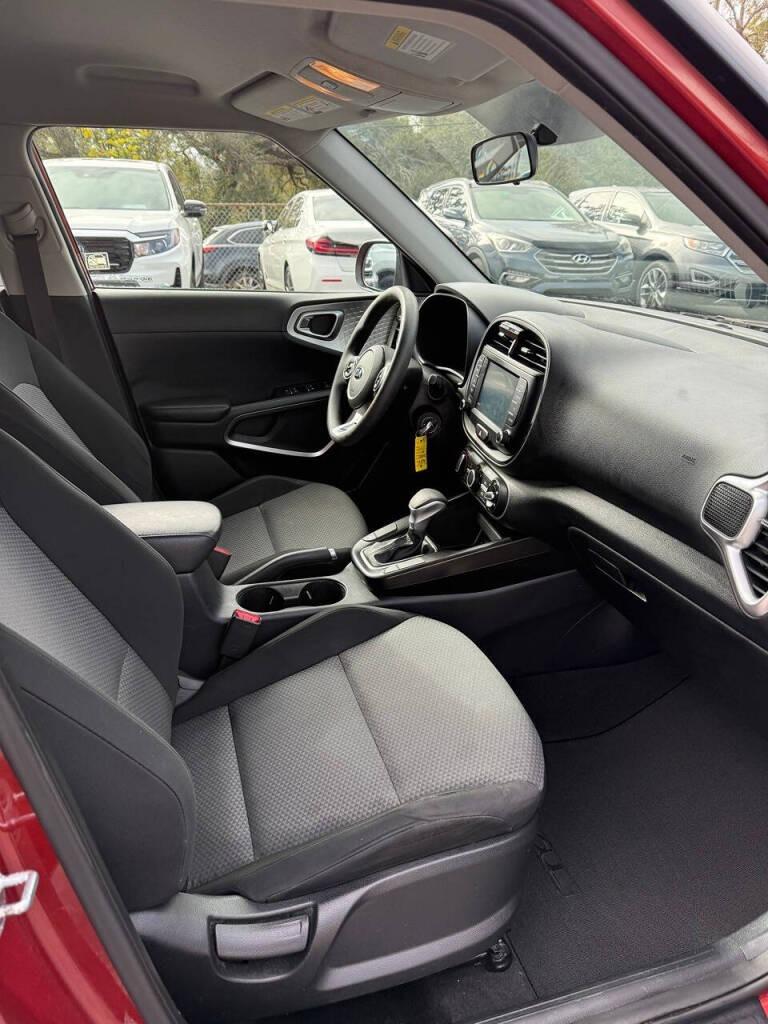 2021 Kia Soul - $17,000
