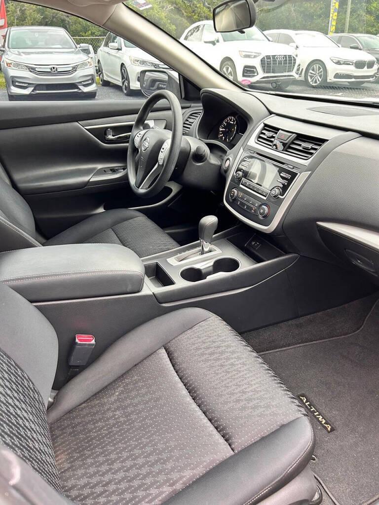 2016 Nissan Altima photo