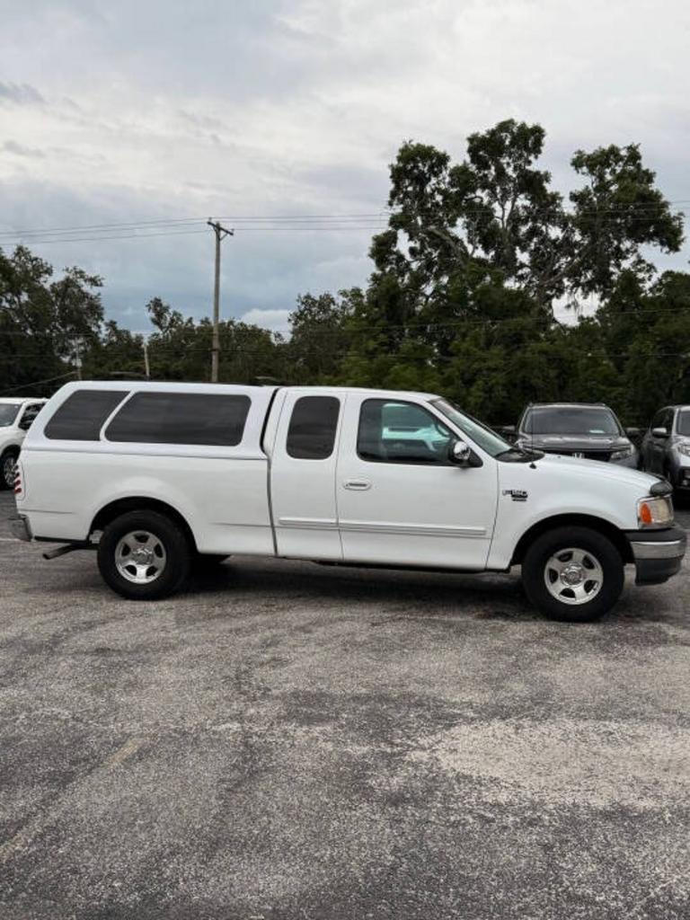 1999 Ford F-150 Lariat