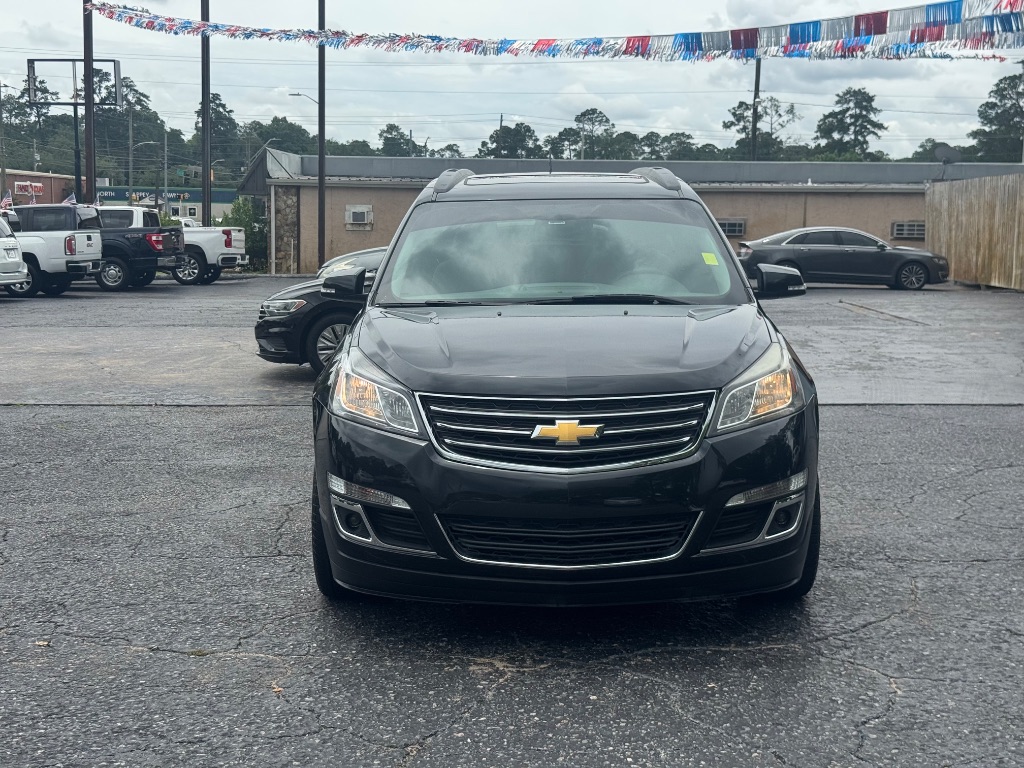 2015 Chevrolet Traverse - $10,900