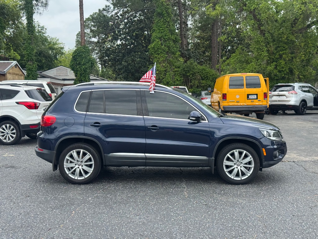 2015 Volkswagen Tiguan - $11,495