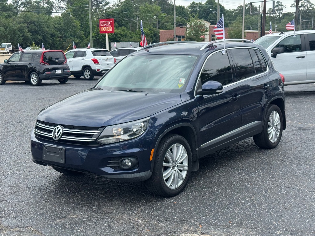 2015 Volkswagen Tiguan - $11,495