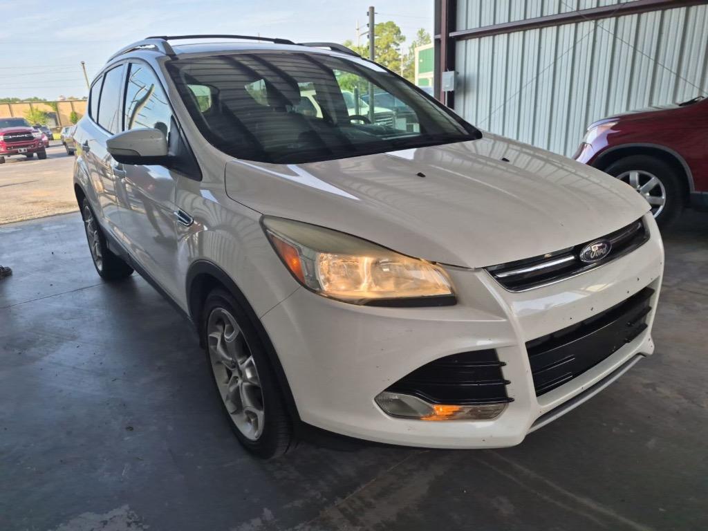2014 Ford Escape - $11,000