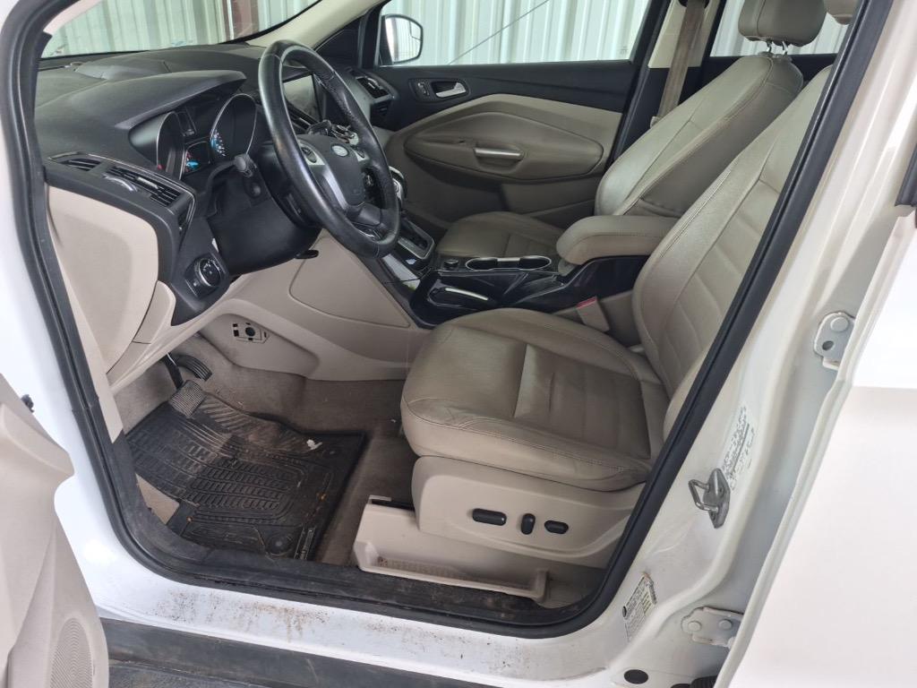 2014 Ford Escape - $11,000