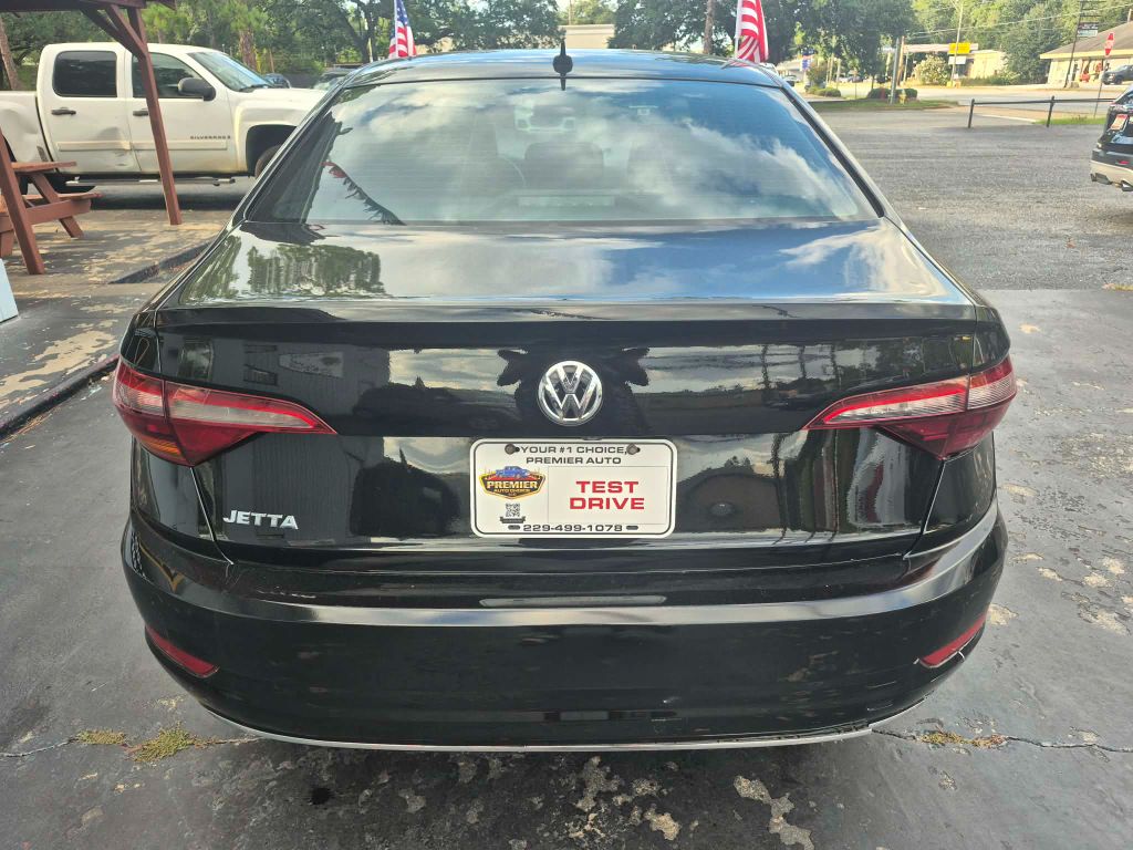2019 Volkswagen Jetta - $9,495