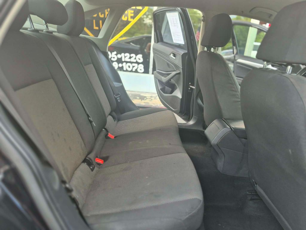 2019 Volkswagen Jetta - $9,495