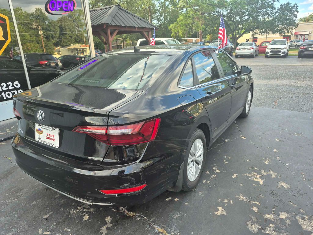 2019 Volkswagen Jetta - $9,495