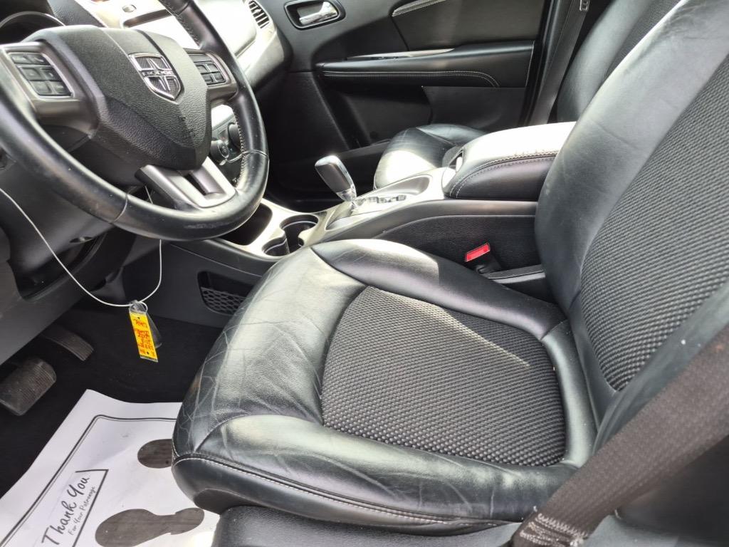 2018 Dodge Journey - $9,100