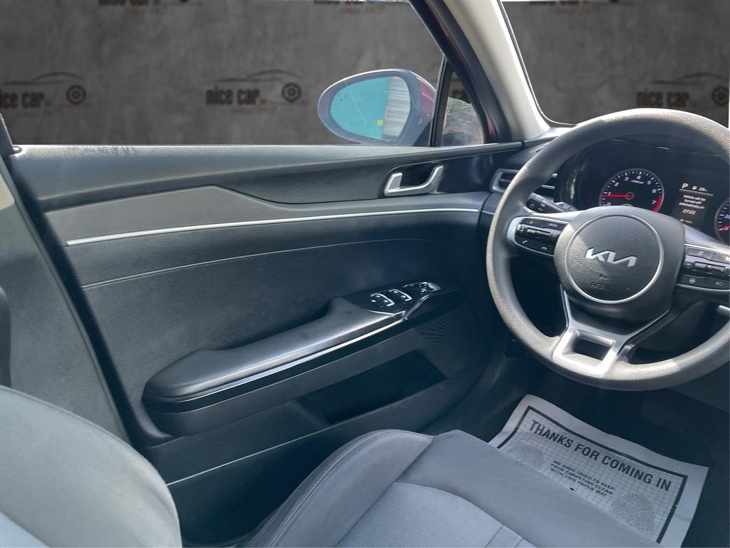2022 Kia K5 - $19,977