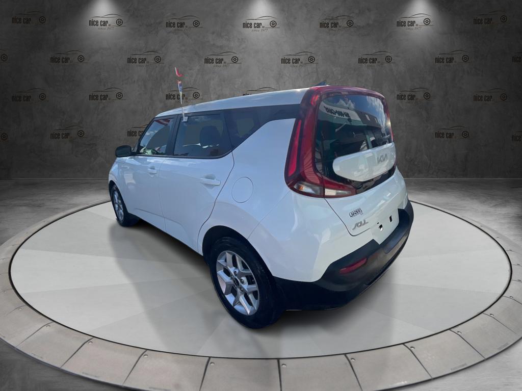 2022 Kia Soul - $15,977