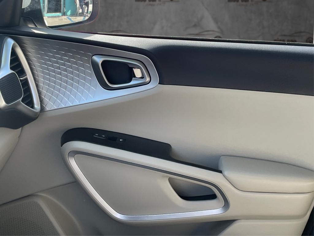 2022 Kia Soul - $15,977