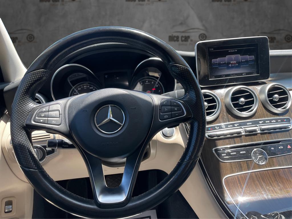 2017 Mercedes-Benz C-Class - $18,977