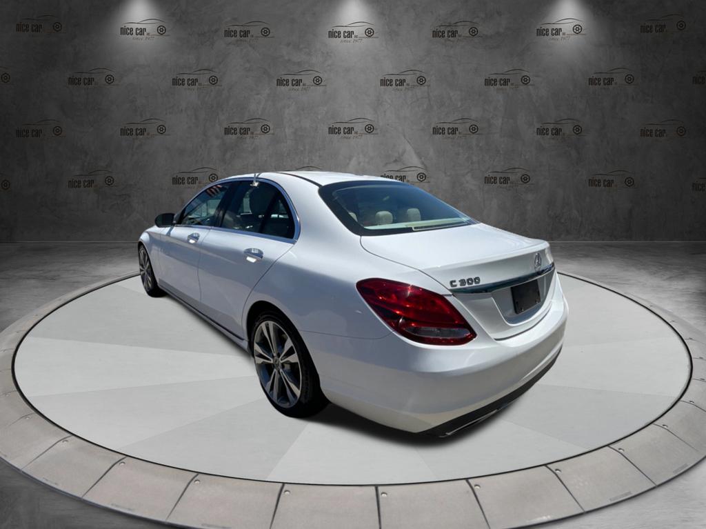 2017 Mercedes-Benz C-Class - $18,977