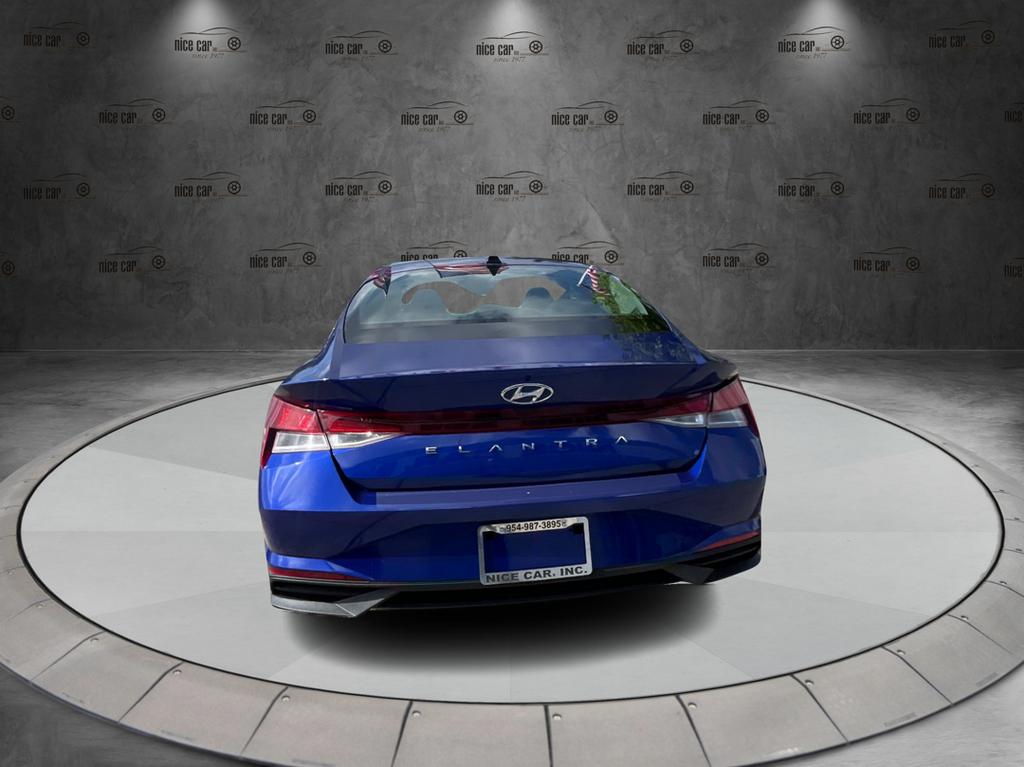 2022 Hyundai Elantra - $18,977