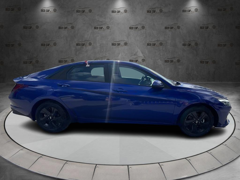 2022 Hyundai Elantra - $18,977