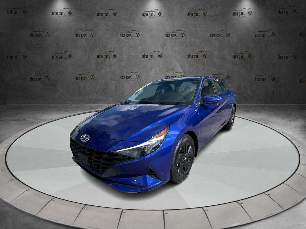 2022 Hyundai Elantra - $18,977