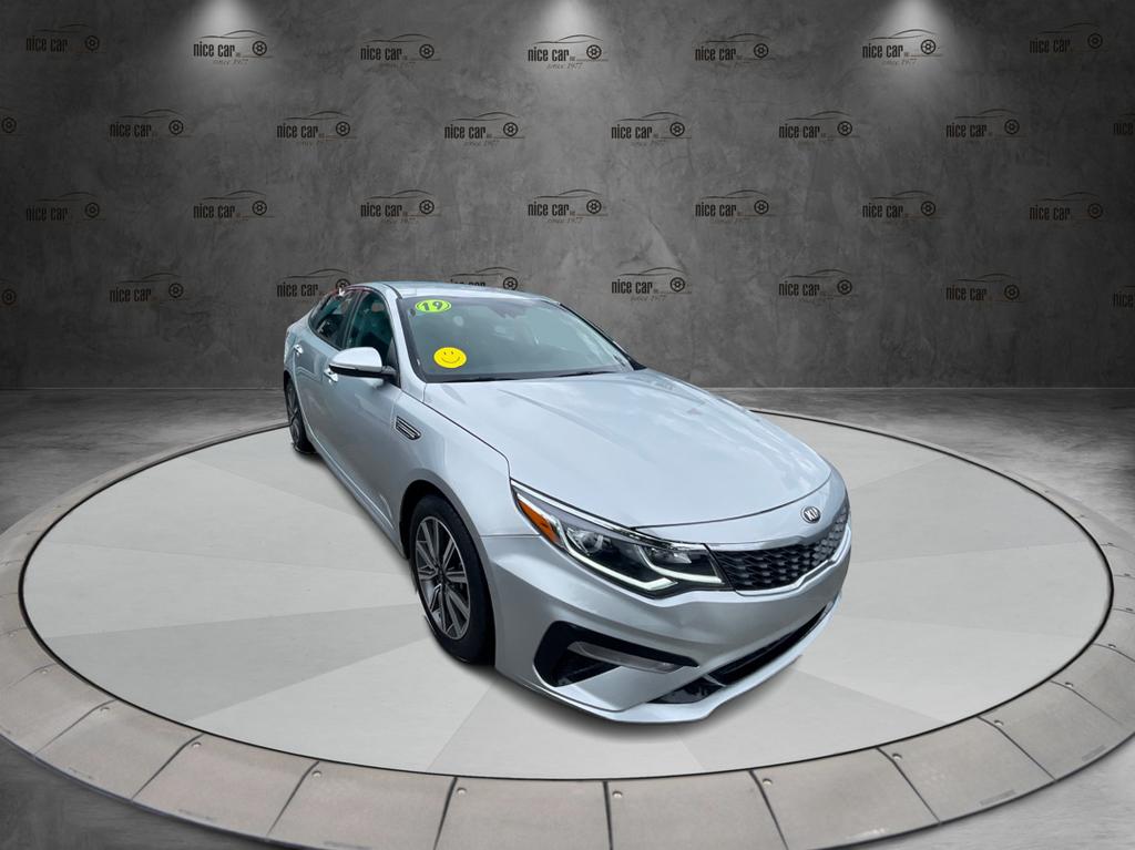 2019 Kia Optima - $15,977