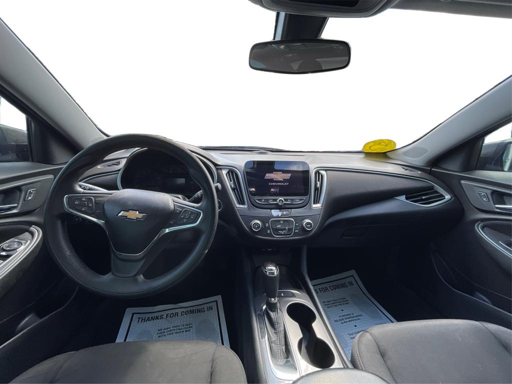 2020 Chevrolet Malibu - $13,977