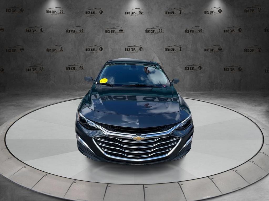 2020 Chevrolet Malibu - $13,977