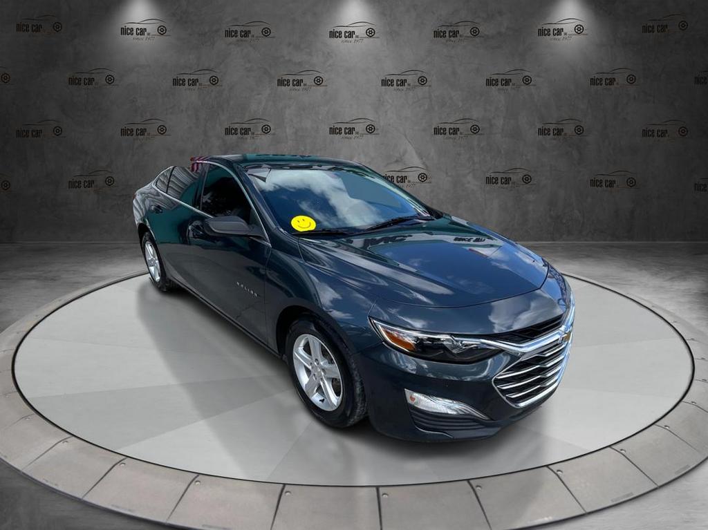2020 Chevrolet Malibu - $13,977
