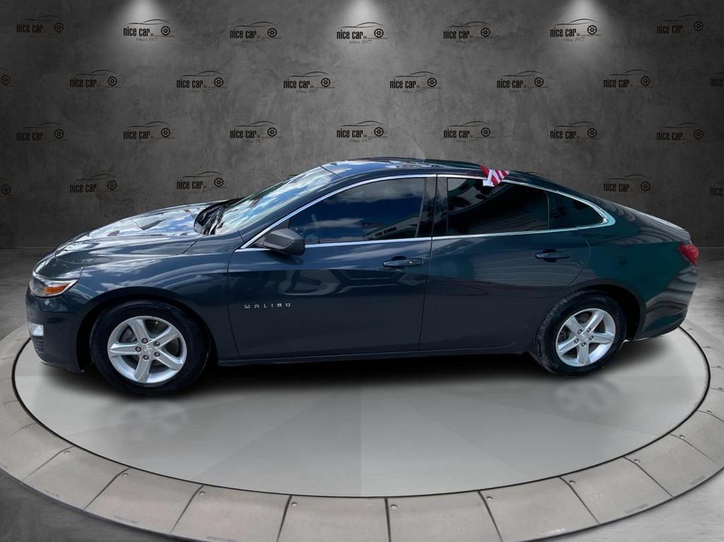 2020 Chevrolet Malibu - $13,977