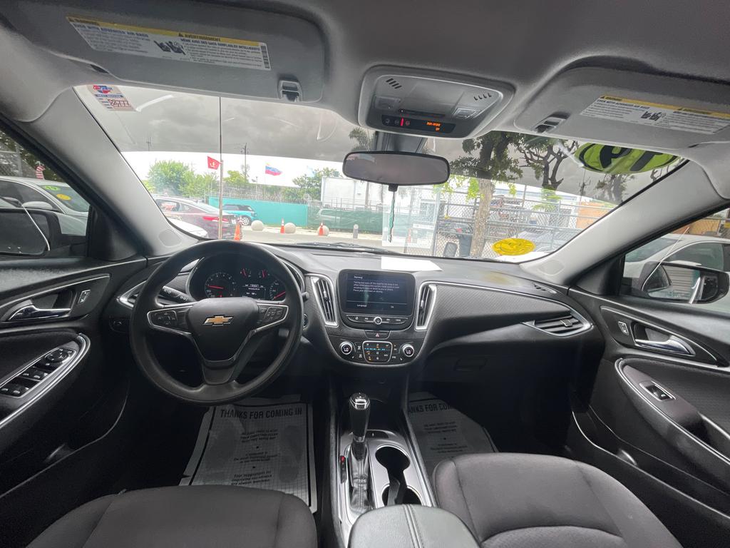 2019 Chevrolet Malibu - $11,977