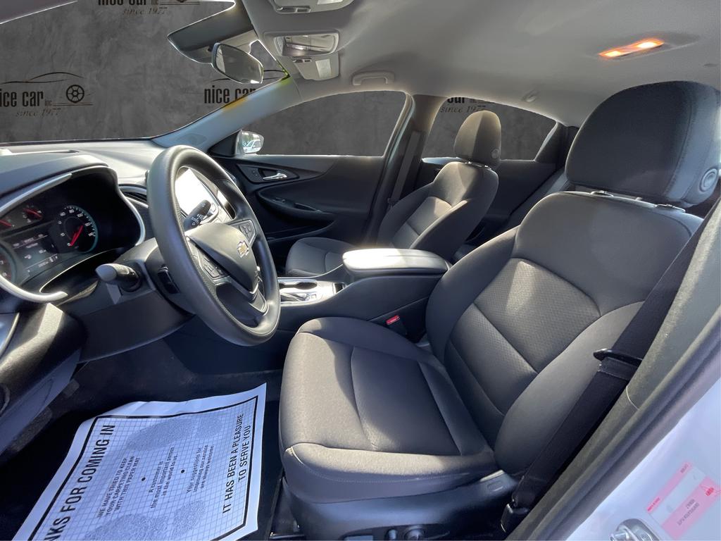2023 Chevrolet Malibu - $16,977