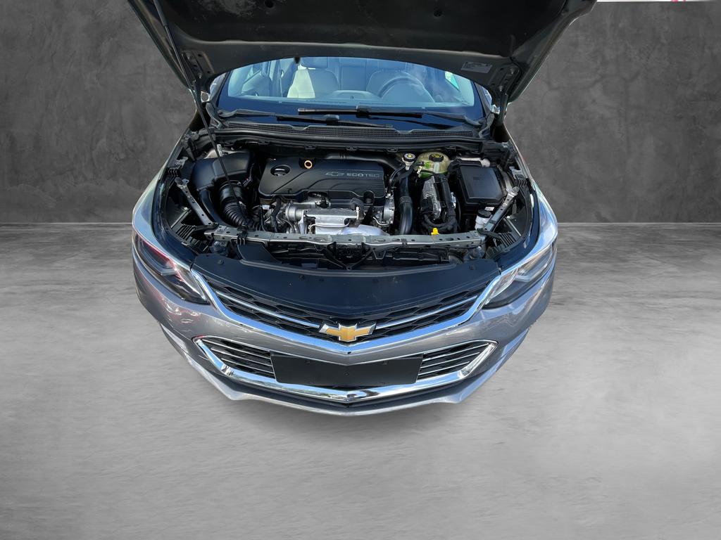 2018 Chevrolet Cruze - $11,977