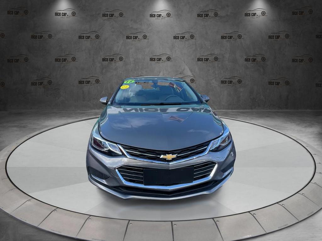2018 Chevrolet Cruze - $11,977