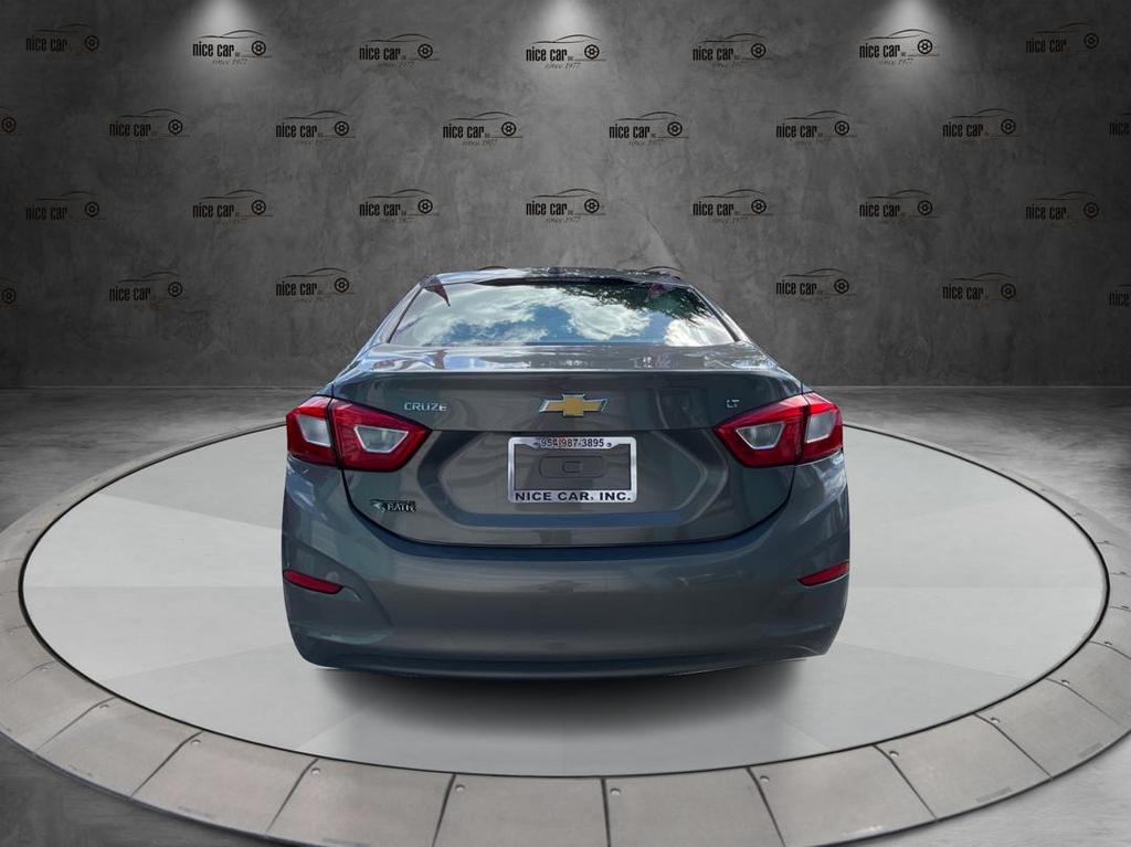 2018 Chevrolet Cruze - $11,977