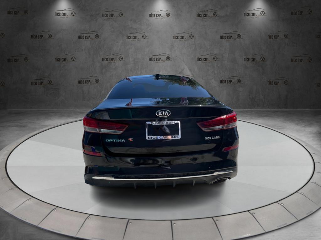 2018 Kia Optima - $14,977