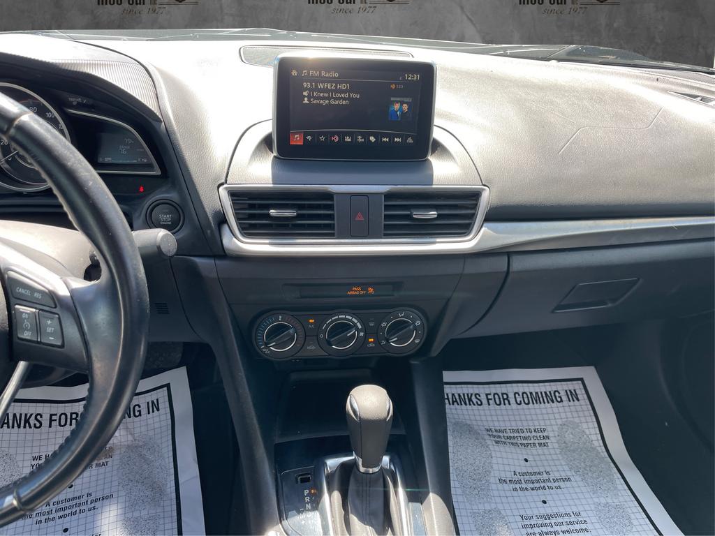 2016 MAZDA MAZDA3 - $10,977