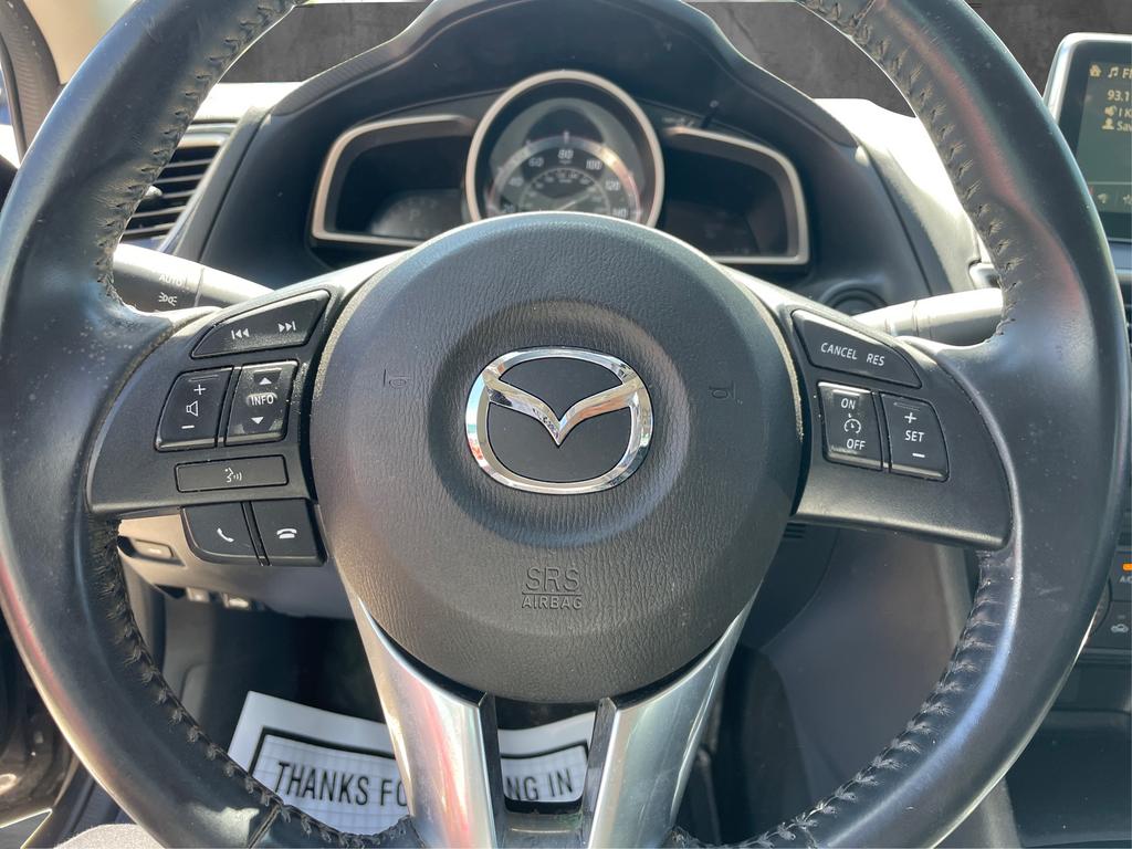 2016 MAZDA MAZDA3 - $10,977