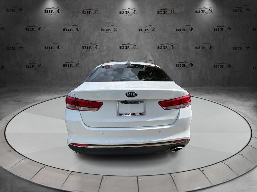 2020 Kia Optima - $13,977
