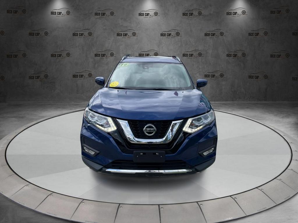 2019 Nissan Rogue - $15,977
