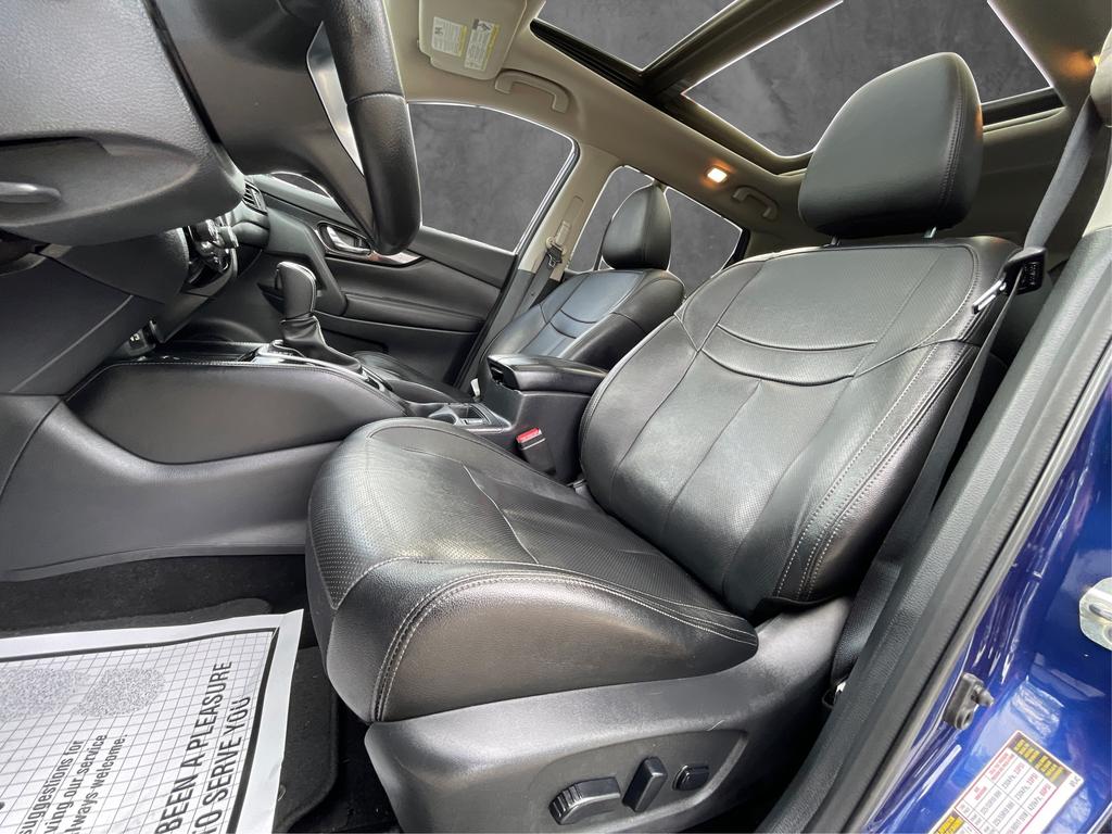 2019 Nissan Rogue - $15,977
