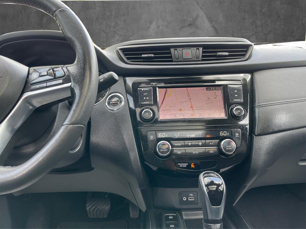 2019 Nissan Rogue - $15,977