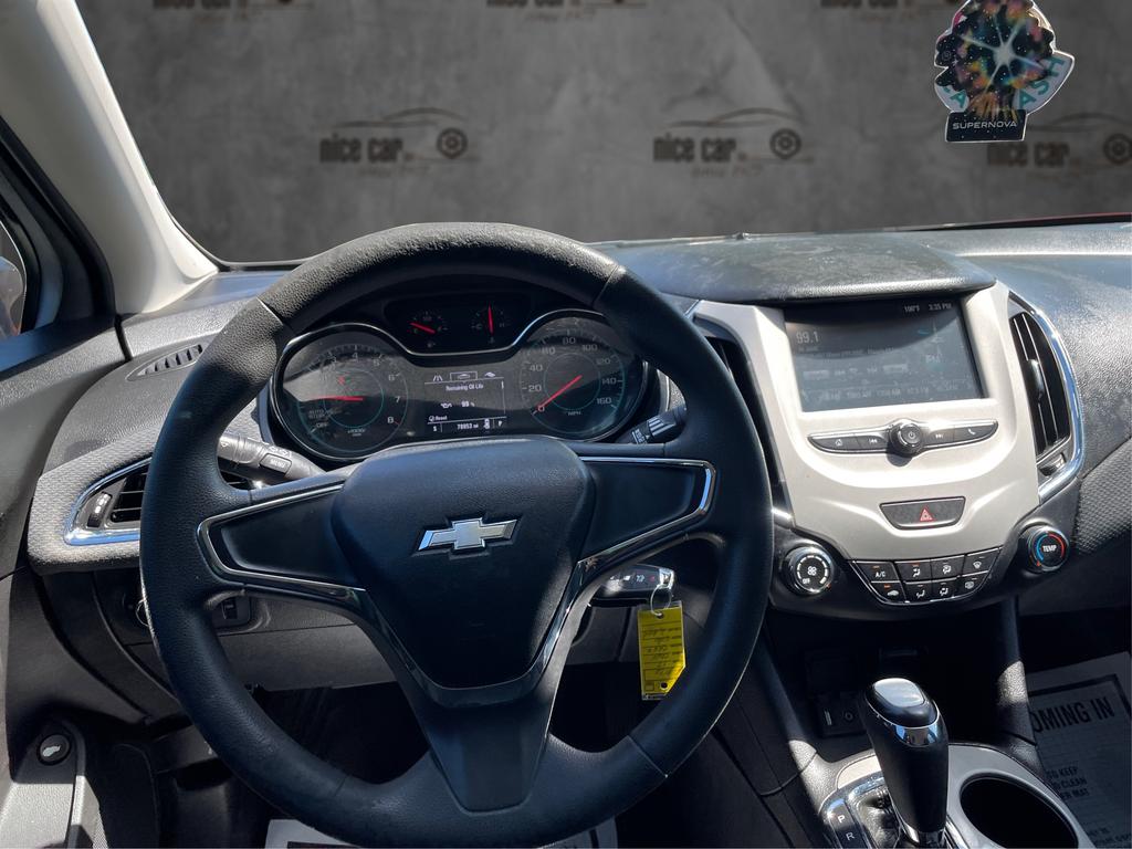2018 Chevrolet Cruze - $11,977