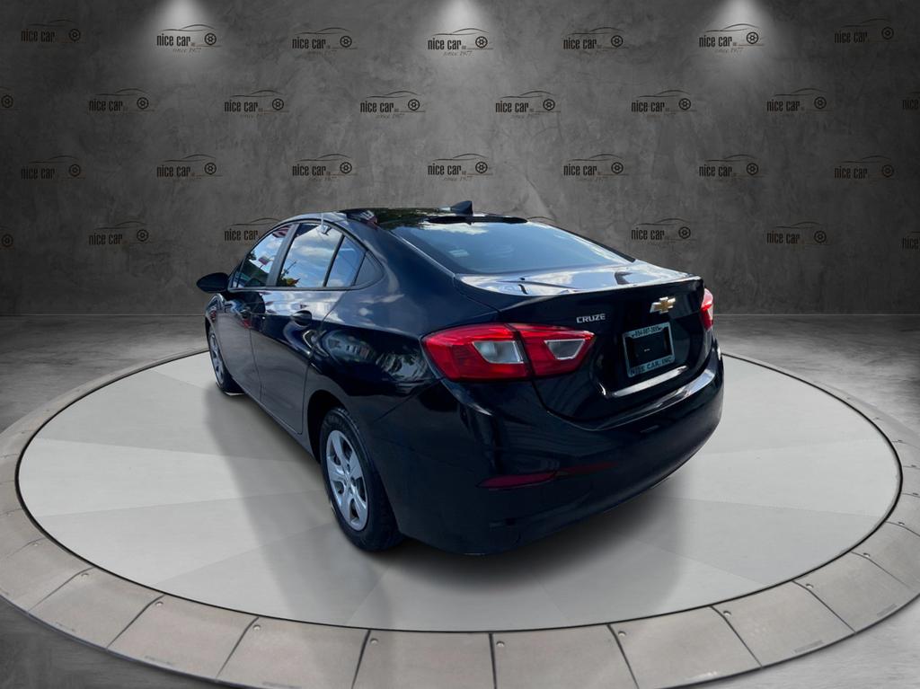 2018 Chevrolet Cruze - $6,977
