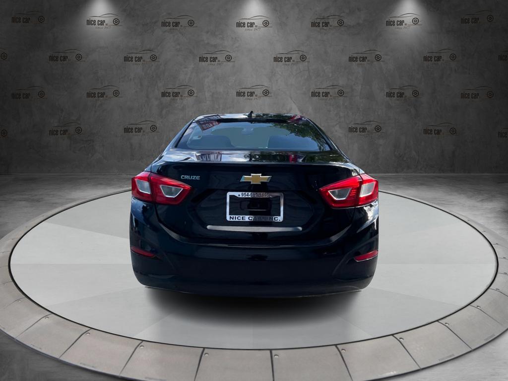 2018 Chevrolet Cruze - $6,977